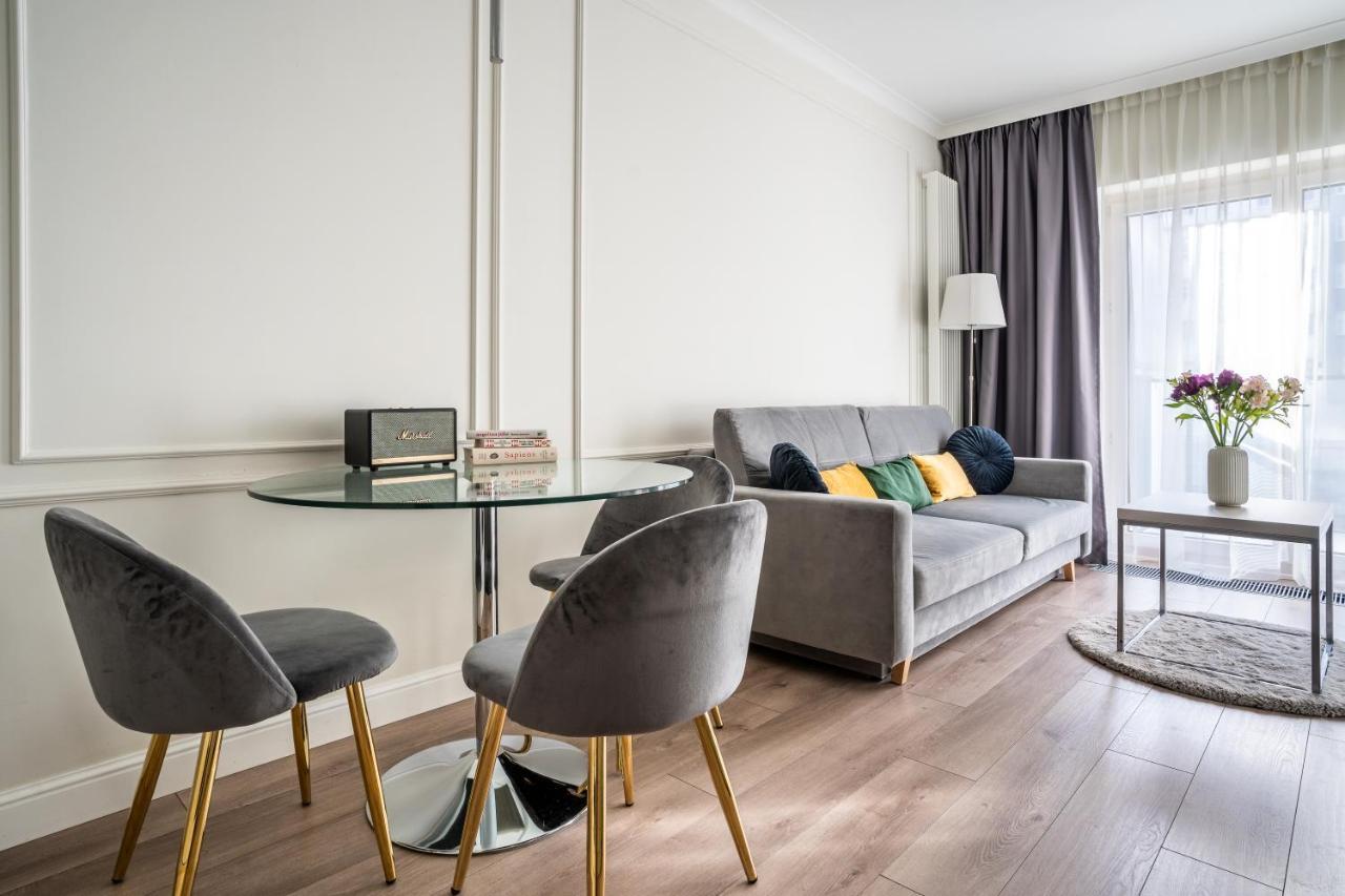 Apartamenty Mennica Residence - Golden Apartments วอร์ซอ ภายนอก รูปภาพ