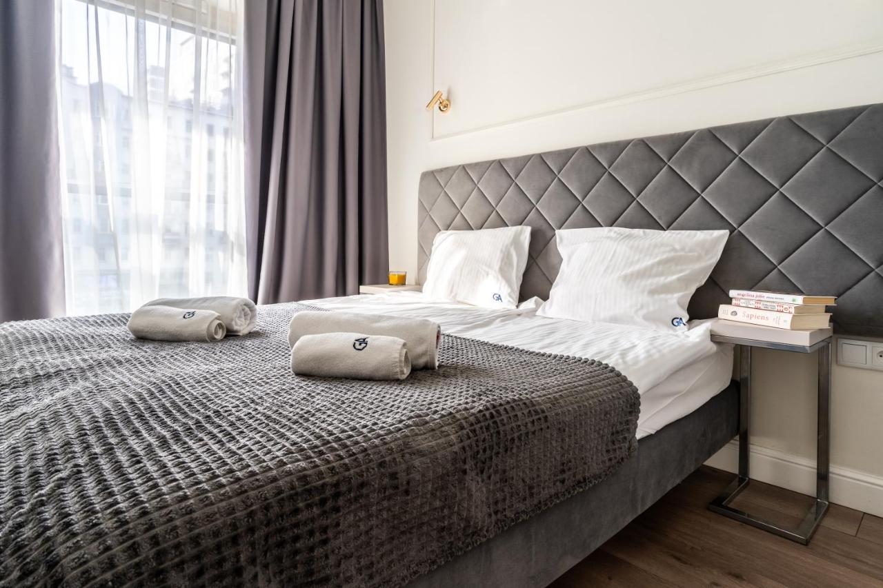 Apartamenty Mennica Residence - Golden Apartments วอร์ซอ ภายนอก รูปภาพ