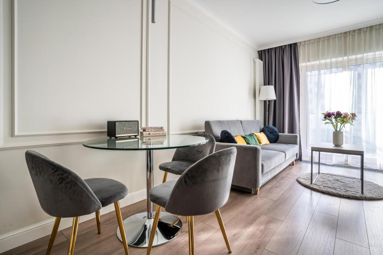 Apartamenty Mennica Residence - Golden Apartments วอร์ซอ ภายนอก รูปภาพ