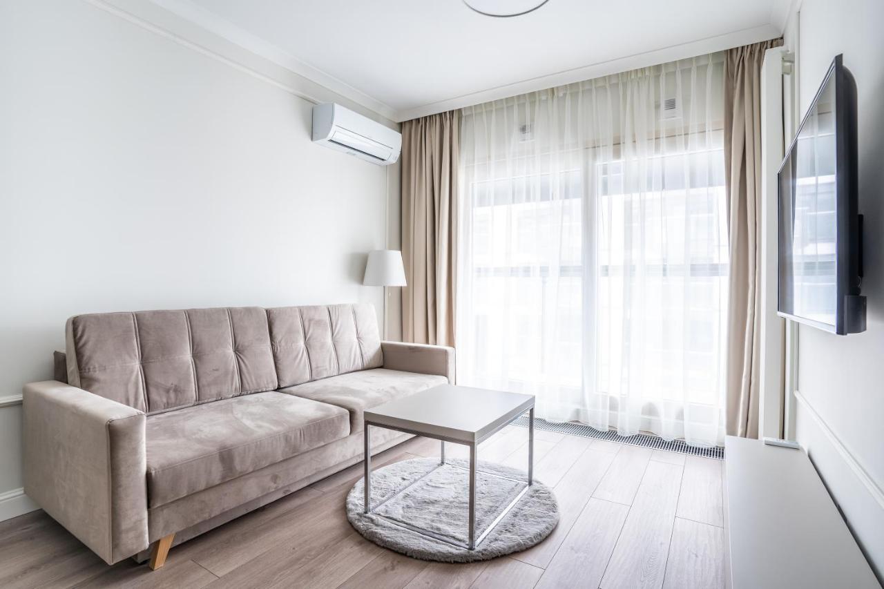 Apartamenty Mennica Residence - Golden Apartments วอร์ซอ ภายนอก รูปภาพ